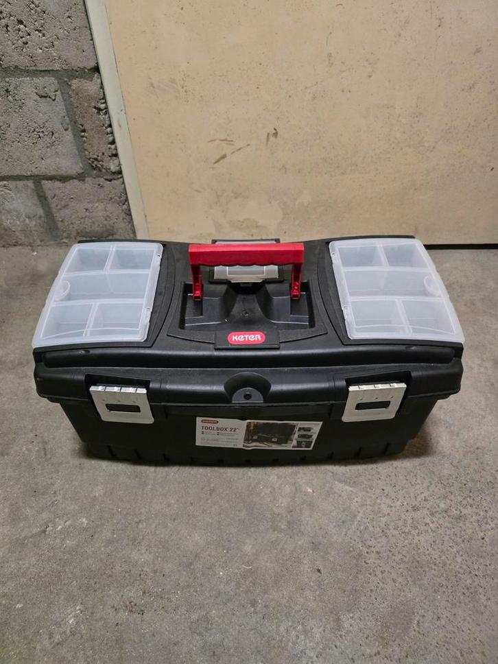Keter Gereedschapskist 22 inch, Doe-het-zelf en Verbouw, Gereedschapskisten, Zo goed als nieuw, Ophalen