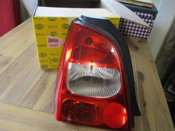 Renault Twingo achterlicht links compleet beschikbaar voor biedingen