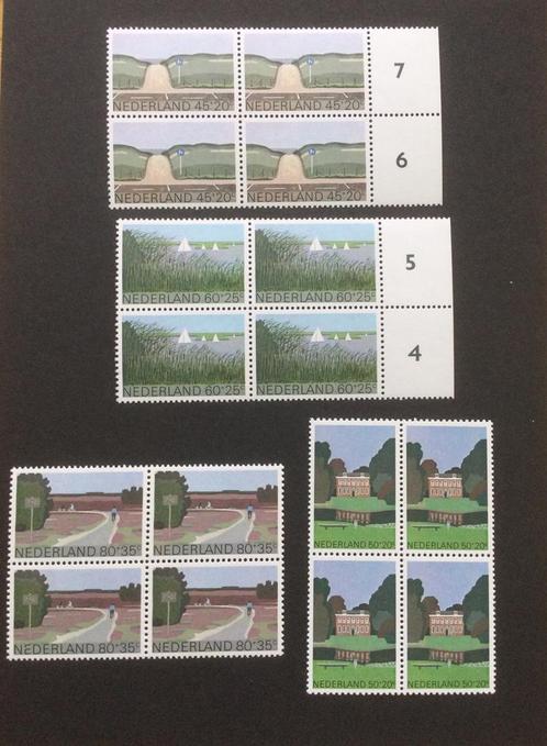 12 series zomerzegels postfris in 40 blokken van 4 LEES, Postzegels en Munten, Postzegels | Nederland, Na 1940, Ophalen of Verzenden