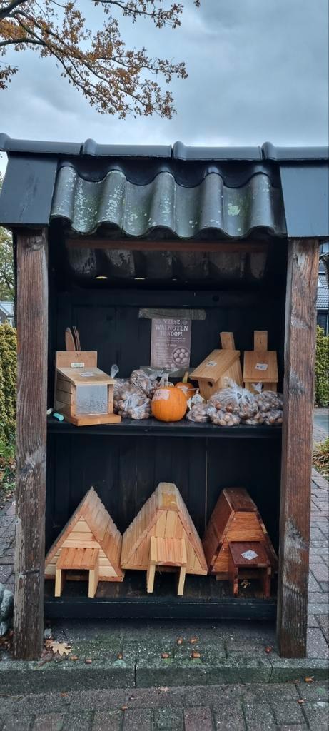 Dierenverblijven & Walnoten te koop in Aalden, Tuin en Terras, Vogelhuisjes en Vogelbaden, Nieuw, Ophalen of Verzenden