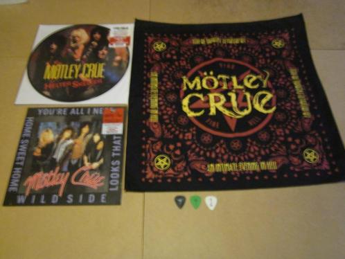 Mötley Crüe PD, 10" Red Vinyl + 3 plectrums en RARE Bandana, Cd's en Dvd's, Vinyl | Hardrock en Metal, Zo goed als nieuw, Ophalen