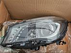Nieuw linker Xenon ILS koplamp W117 CLA 2013 - 2016, Auto-onderdelen, Verlichting, Ophalen of Verzenden, Nieuw, Mercedes-Benz