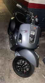 Vespa GTS 300 Super Sport Frame/Motorblok, Overige modellen, Ophalen of Verzenden, Zo goed als nieuw