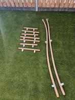 Houten trapleuningen met steunen, Doe-het-zelf en Verbouw, Ladders en Trappen, Ophalen, Zo goed als nieuw, Minder dan 2 meter