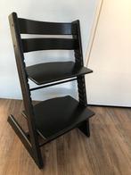Zwarte stokke tripp trapp kinderstoel, Ophalen, Zo goed als nieuw, Meegroeistoel, Aanschuifbaar