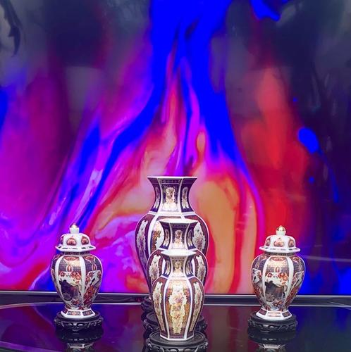 AMAZING HEXAGONAL VASES OF B & G “ ITALY  BING & GRONDAH, Antiek en Kunst, Kunst | Overige Kunst, Ophalen