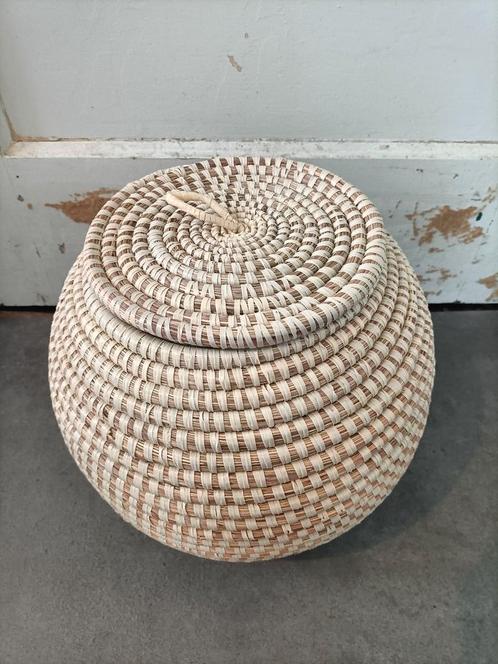 Mand met Deksel | Decoratie | Bohemian stijl | Landelijk, Huis en Inrichting, Woonaccessoires | Schalen en Manden, Nieuw, Mand