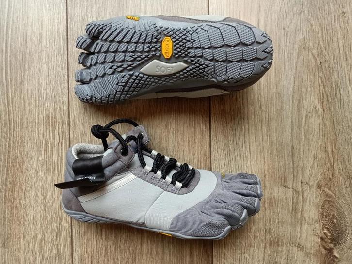 Vibram FiveFingers Trek Ascent Insulated Dames Maat 39, Kleding | Dames, Schoenen, Nieuw, Wandelschoenen, Grijs, Verzenden