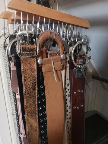 Grote partij riemen beschikbaar voor biedingen