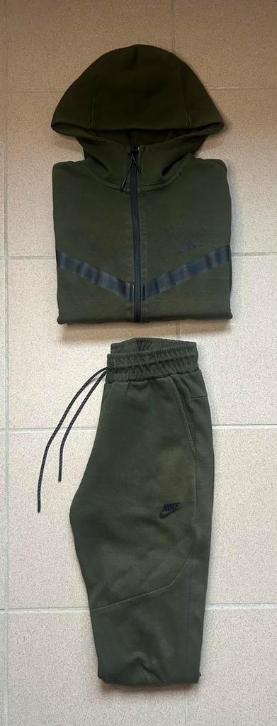 nike tech voor dames, Kleding | Dames, Sportkleding, Zo goed als nieuw, Overige typen, Maat 36 (S), Groen, Ophalen of Verzenden