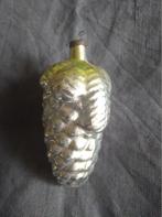 B340 oude Russische kerstbal takjes dennenappel 9,5 cm, Diversen, Ophalen of Verzenden, Gebruikt