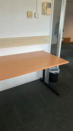 Bureau degelijke in hoogte verstelbaar 3x, Ophalen, In hoogte verstelbaar, Gebruikt, Bureau