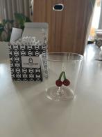 Ichendorf Milano Glas met kers- Nieuw in doos!, Glas of Glazen, Nieuw, Ophalen of Verzenden, Glas