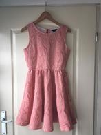 H&M roze jurk met glitter garen stof met reliëf S, Kleding | Dames, Jurken, H&M, Ophalen of Verzenden, Roze, Zo goed als nieuw