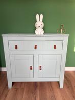 Uniques commode kast, Kinderen en Baby's, Kinderkamer | Commodes en Kasten, Gebruikt, 50 tot 70 cm, Ophalen of Verzenden, 100 cm of meer