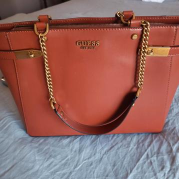 Guess grote tas beschikbaar voor biedingen