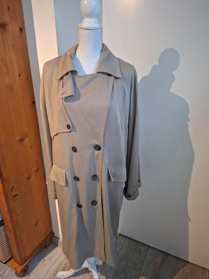 Annette Gortz camel trenchcoat mt xl, Kleding | Dames, Jassen | Winter, Zo goed als nieuw, Maat 46/48 (XL) of groter, Bruin, Ophalen of Verzenden