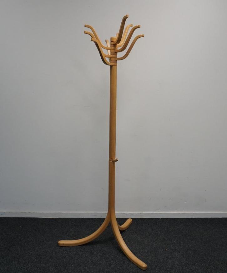 Danish Design Coat Rack by Magnus Olesen | Design Kapstok, Huis en Inrichting, Woonaccessoires | Kapstokken, Gebruikt, Staande kapstok