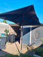 Parasol rechthoekig met betonnen voet, Tuin en Terras, Parasols, Ophalen, Gebruikt, 2 tot 3 meter