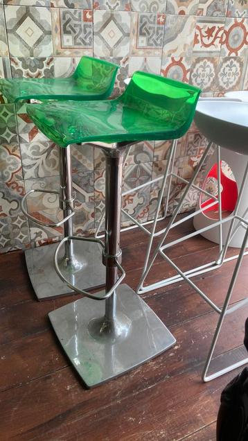 Softline quid barkrukken beschikbaar voor biedingen