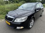 Skoda Octavia Combi 1.4 TSI Elegance Business Line Trekhaak,, Voorwielaandrijving, Gebruikt, 4 cilinders, Origineel Nederlands
