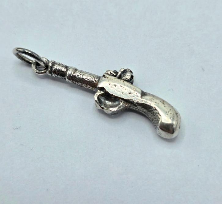 Antiek Zilveren Pistool Hanger, Sieraden, Tassen en Uiterlijk, Antieke sieraden, Hanger, Zilver, Verzenden