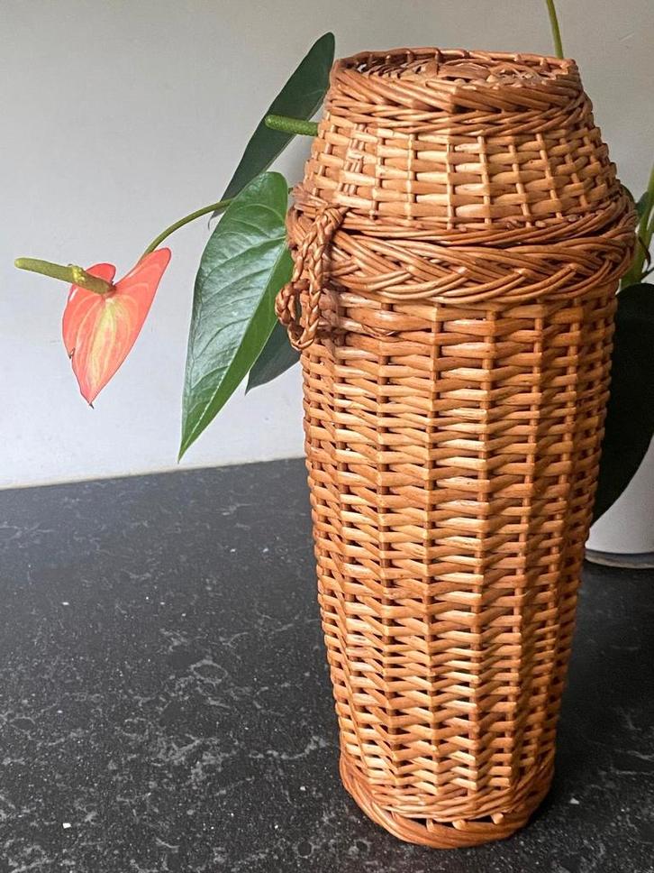 Decoratieve flessenhouder, Huis en Inrichting, Woonaccessoires | Paraplubakken, Nieuw, Riet, Ophalen