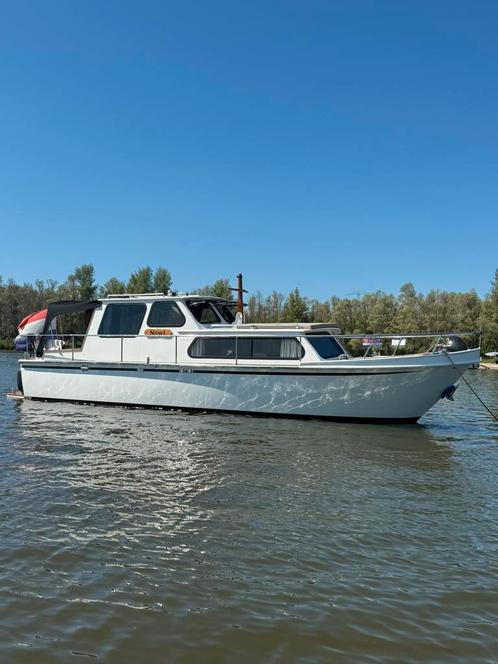 Vechtkruiser 9.30m ok bouwjaar 1988, Watersport en Boten, Motorboten en Motorjachten, Zo goed als nieuw, Staal, 9 tot 12 meter