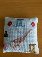 Handgemaakt Speldenkussen met Borduurwerk, Ophalen