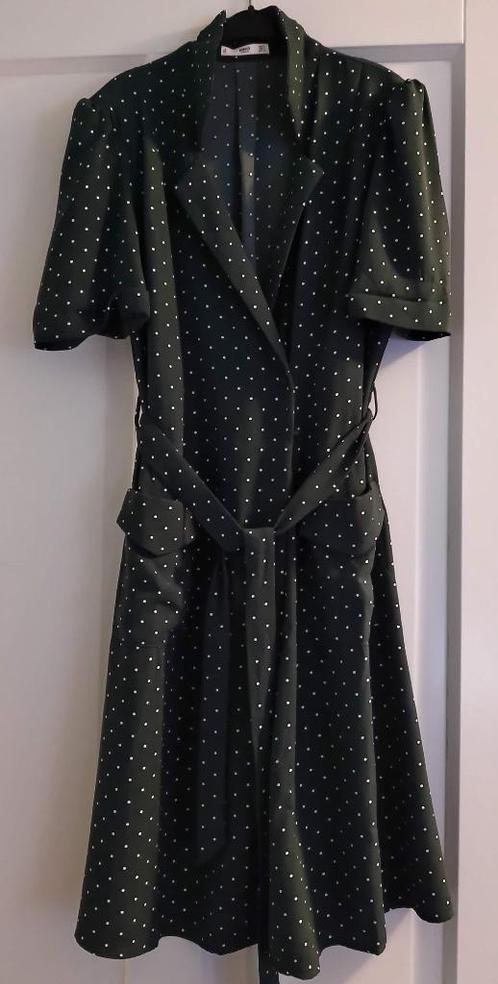 Jurk Zara mt M, Kleding | Dames, Jurken, Zo goed als nieuw, Maat 38/40 (M), Groen, Boven de knie, Ophalen of Verzenden