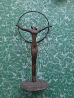 bronzen beeld van een Balletdanseres met hoepel., Ophalen of Verzenden