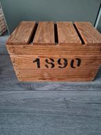 Vintage houten kistje met opschrift 1890, Huis en Inrichting, Woonaccessoires | Kisten, Ophalen, Minder dan 50 cm, Gebruikt, Grenenhout