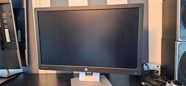 Goede hp elite monitor, Computers en Software, Monitoren, Zo goed als nieuw, 60 Hz of minder, Ophalen