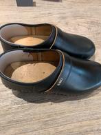 Zwarte leren klompen - ARO, Ophalen of Verzenden, Zo goed als nieuw