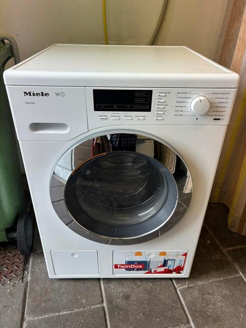 A+++ Wasmachine: Miele W1, Schoon en Werkt Goed!, Witgoed en Apparatuur, Wasmachines, Gebruikt, Voorlader, 6 tot 8 kg, Minder dan 85 cm