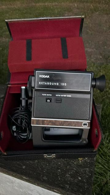Antieke kodak ektasound filmcamera beschikbaar voor biedingen