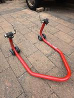 Paddock Stand, Motoren, Ophalen