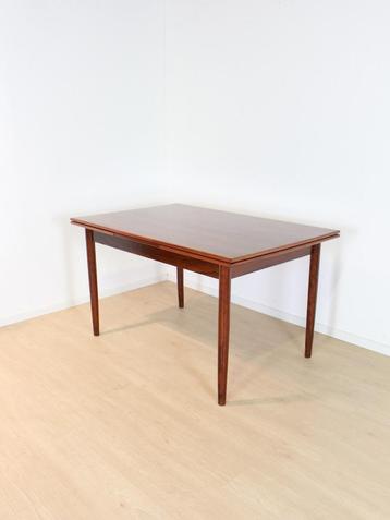 Palissander eettafel (verlengbaar) vintage beschikbaar voor biedingen