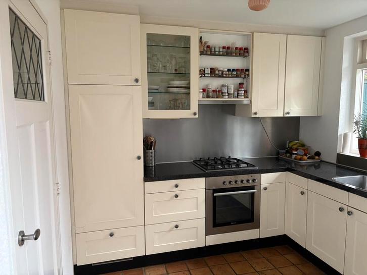 Keuken, Huis en Inrichting, Keuken | Complete keukens, Gebruikt, Hoekkeuken, Crème, Graniet of Steen, Ophalen