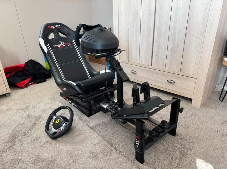 Race seat + stuur, Computers en Software, Joysticks, Gebruikt, Ophalen of Verzenden