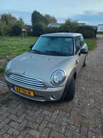 Mini 1.4 16V ONE 2009 Grijs, Auto's, Voorwielaandrijving, 4 stoelen, 500 kg, 4 cilinders