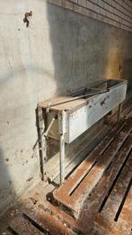 Metalen drinkbak voor koeien of ander vee – vloermontage