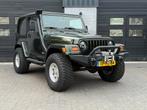 Jeep Wrangler 4.0i Hardtop Sahara, Lier, Verhoogd 33inch Ban, Auto's, Jeep, Euro 2, Gebruikt, 2000 kg, 4x4
