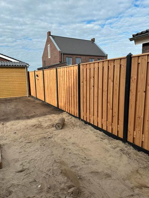 Hout-beton schutting. Vanaf 115 euro inclusief plaatsen, Tuin en Terras, Schuttingen, Nieuw, Hout, 2 meter of meer, Ophalen