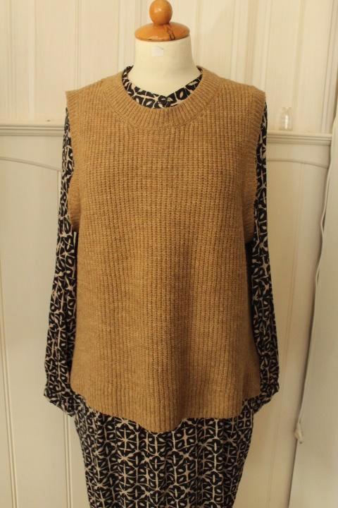 spencer van MODSTROM maat 38, Kleding | Dames, Truien en Vesten, Zo goed als nieuw, Maat 38/40 (M), Bruin, Ophalen of Verzenden