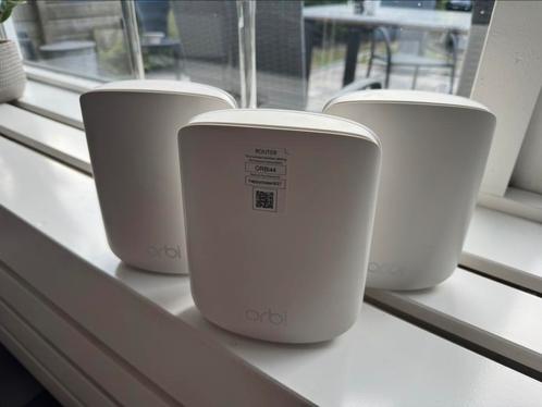 Netgear orbi Rbr350 met 2 satellieten, Computers en Software, WiFi-versterkers, Gebruikt, Ophalen
