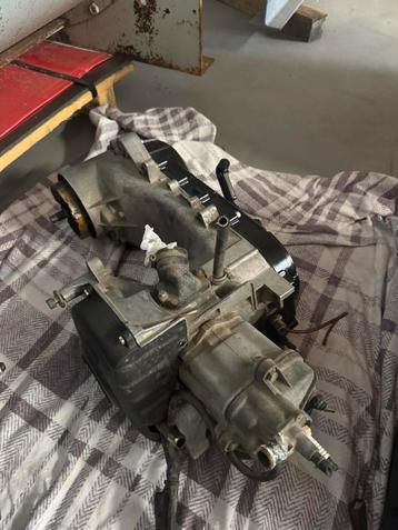 150cc lc blok met papieren beschikbaar voor biedingen