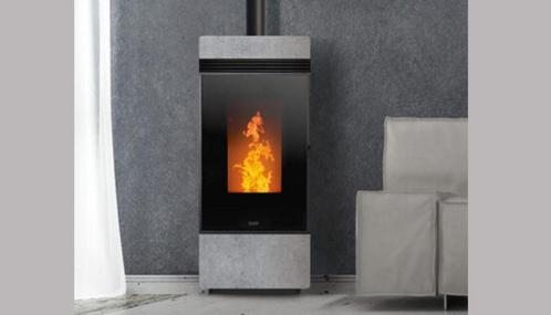 Pelletkachel Dama met speksteen (showroommodel), Huis en Inrichting, Kachels, Gebruikt, Pelletkachel, Overige brandstoffen, Ophalen of Verzenden
