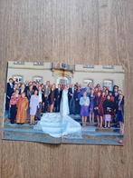 Knipsel - Koninklijke familie, Verzamelen, Koninklijk Huis en Royalty, Ophalen, Gebruikt, Nederland, Kaart, Foto of Prent