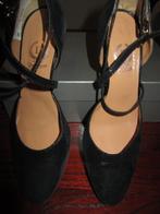 Prachtige Leren pumps mt 39 merk Dungelman Prijs 29,95euro, Kleding | Dames, Schoenen, Pumps, Zwart, Nieuw, Ophalen of Verzenden